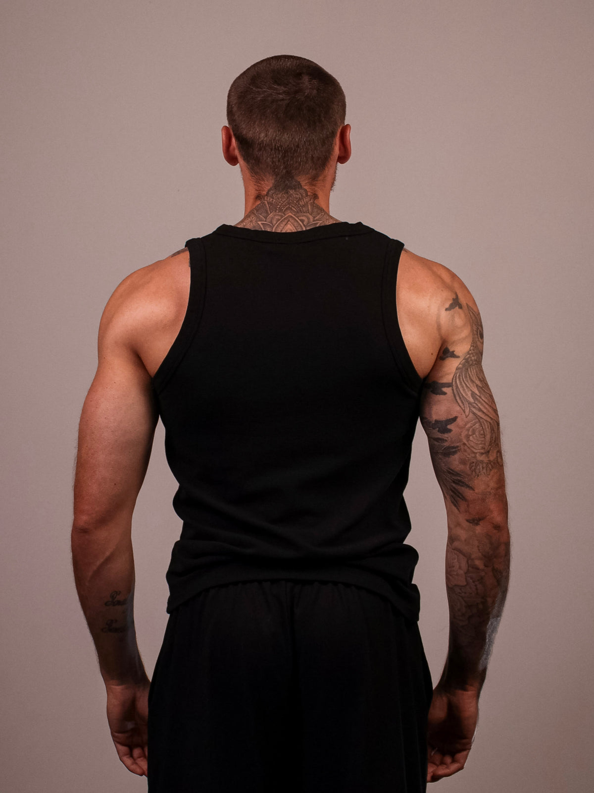 BLACK HEAVYWEIGHT RIBBED TANK
